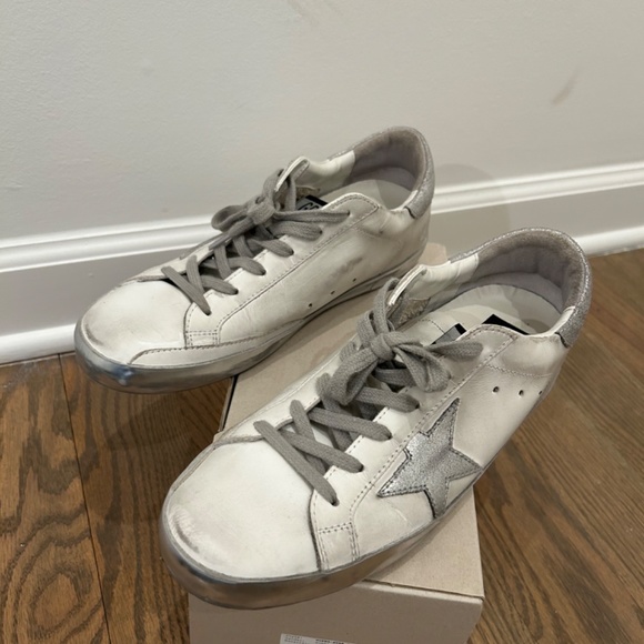 Golden Goose Sneakers - Picture 3 of 5